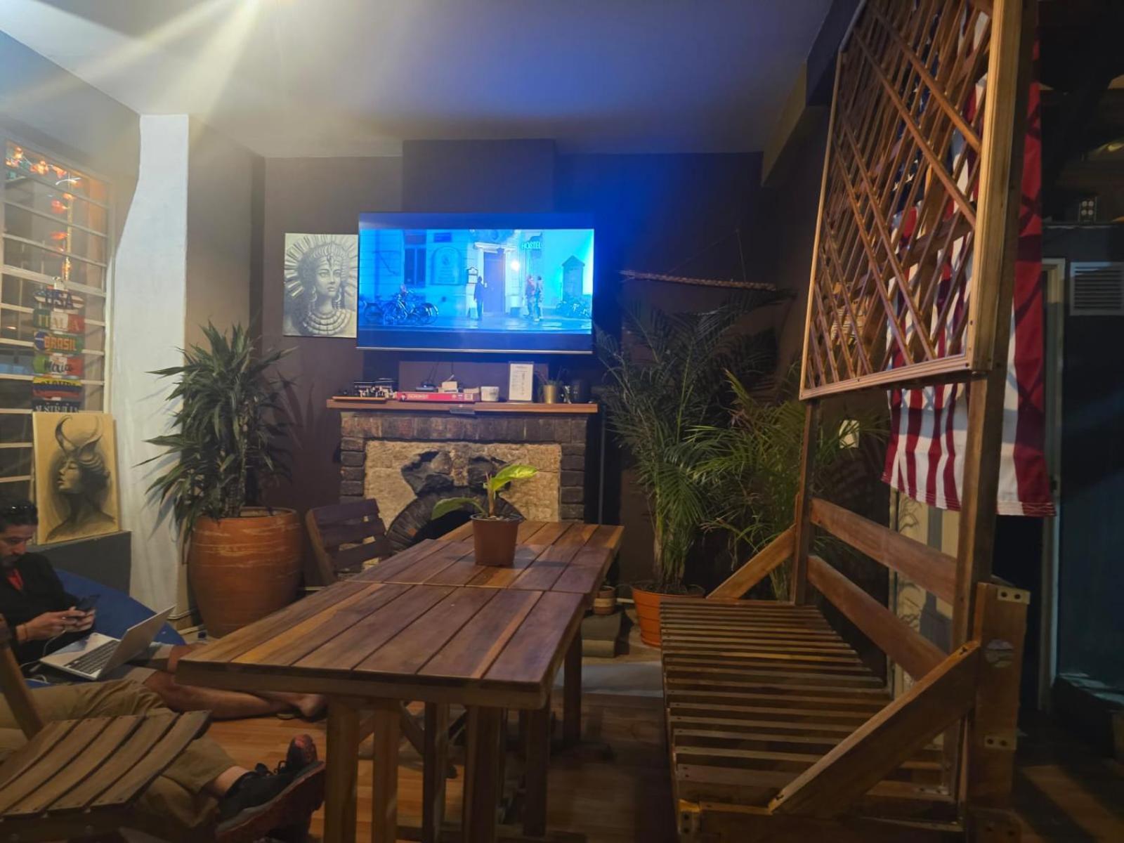Portelli Hostal Zona G- Para Extranjeros Bogotá Exteriör bild